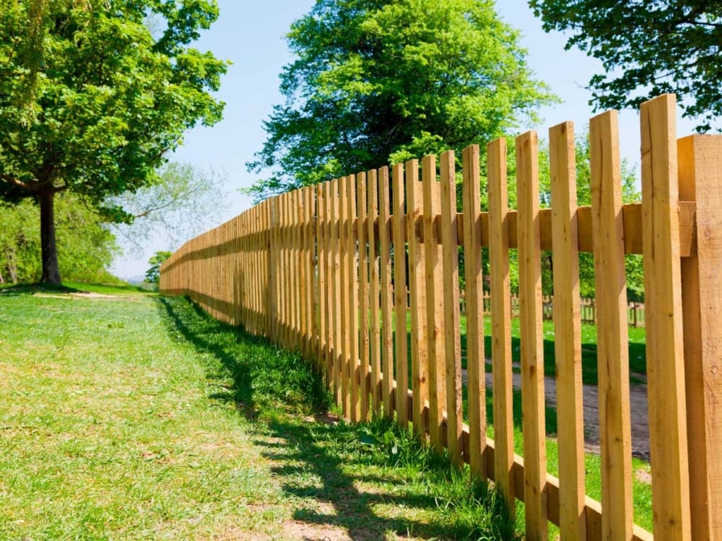 Hnag Rao Hàng Rào Là Gì? Vai Trò Quan Trọng Của Hàng Rào Trong Kiến Trúc Hiện Đại