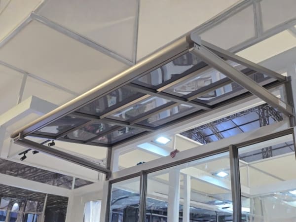Công trình thực tế lắp đặt mái che hiên speene của 1MM